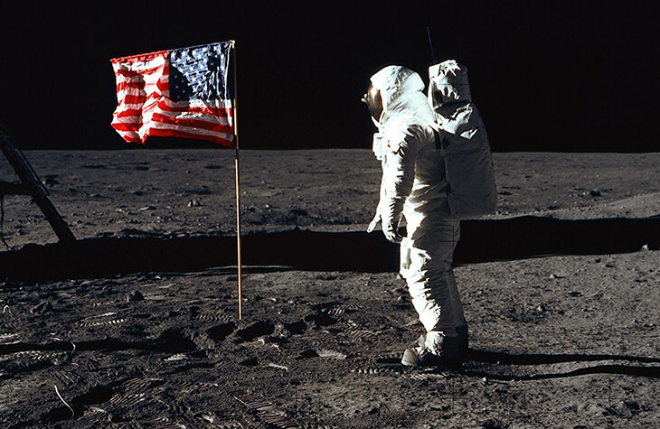 Człowiek na Księżycu