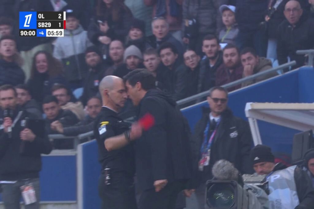 Fonseca krzyczy w meczu Lyon