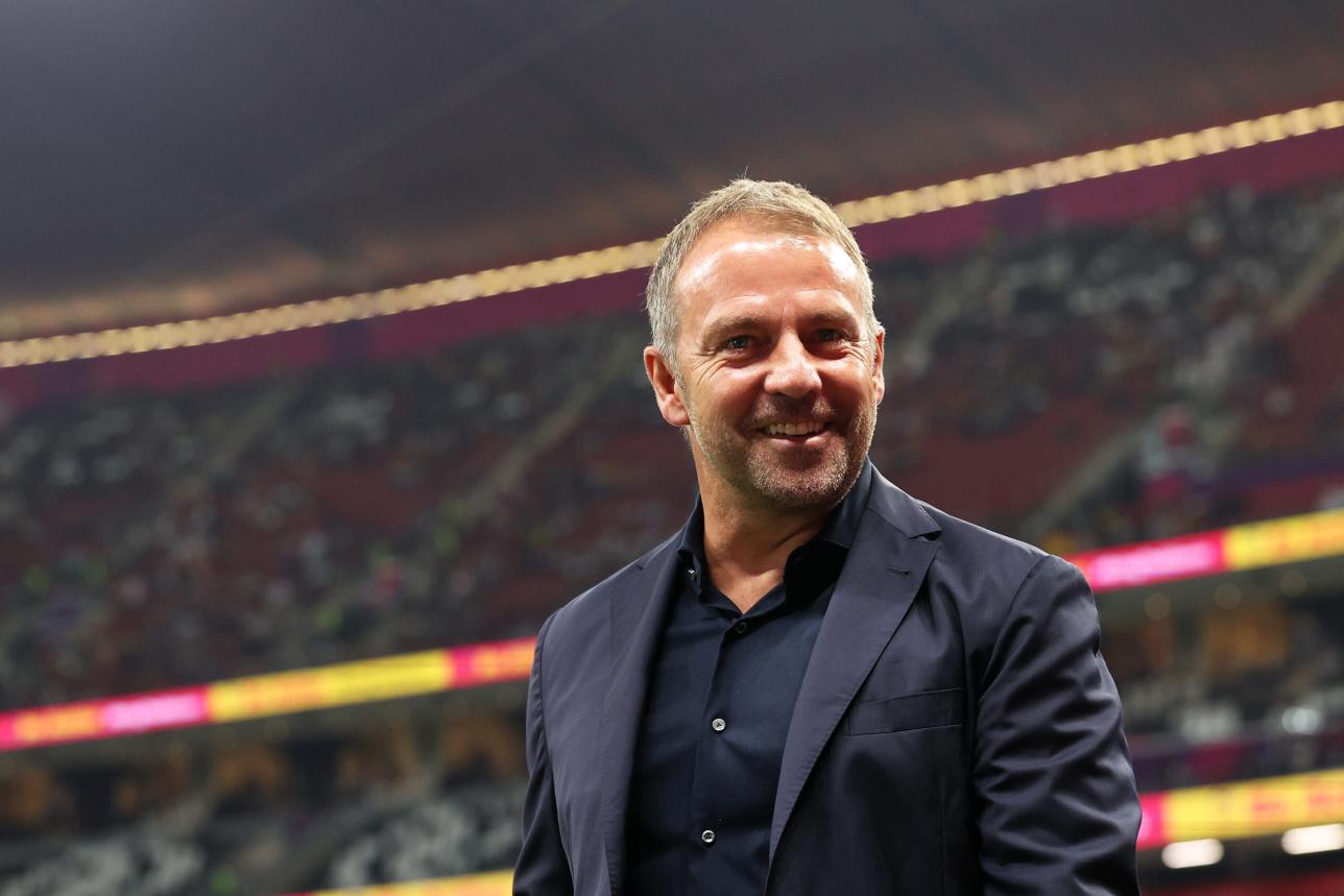 Hansi Flick się uśmiecha